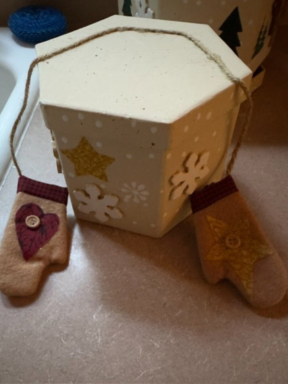 Christmas nesting boxes - Picture 6 of 10